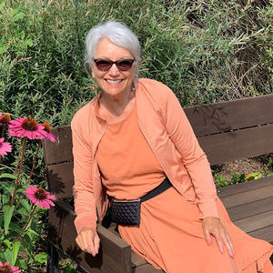 Meet your Posher, Monique